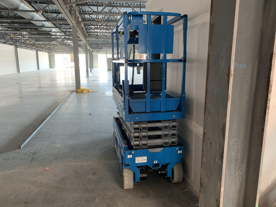 2020 Genie GS-1930 Solid Non Marking Tires, Beacon, Folding rails with half height swing gate, 800W Inverter