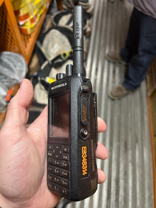 2023 MOTOROLA R7 DISPLAY