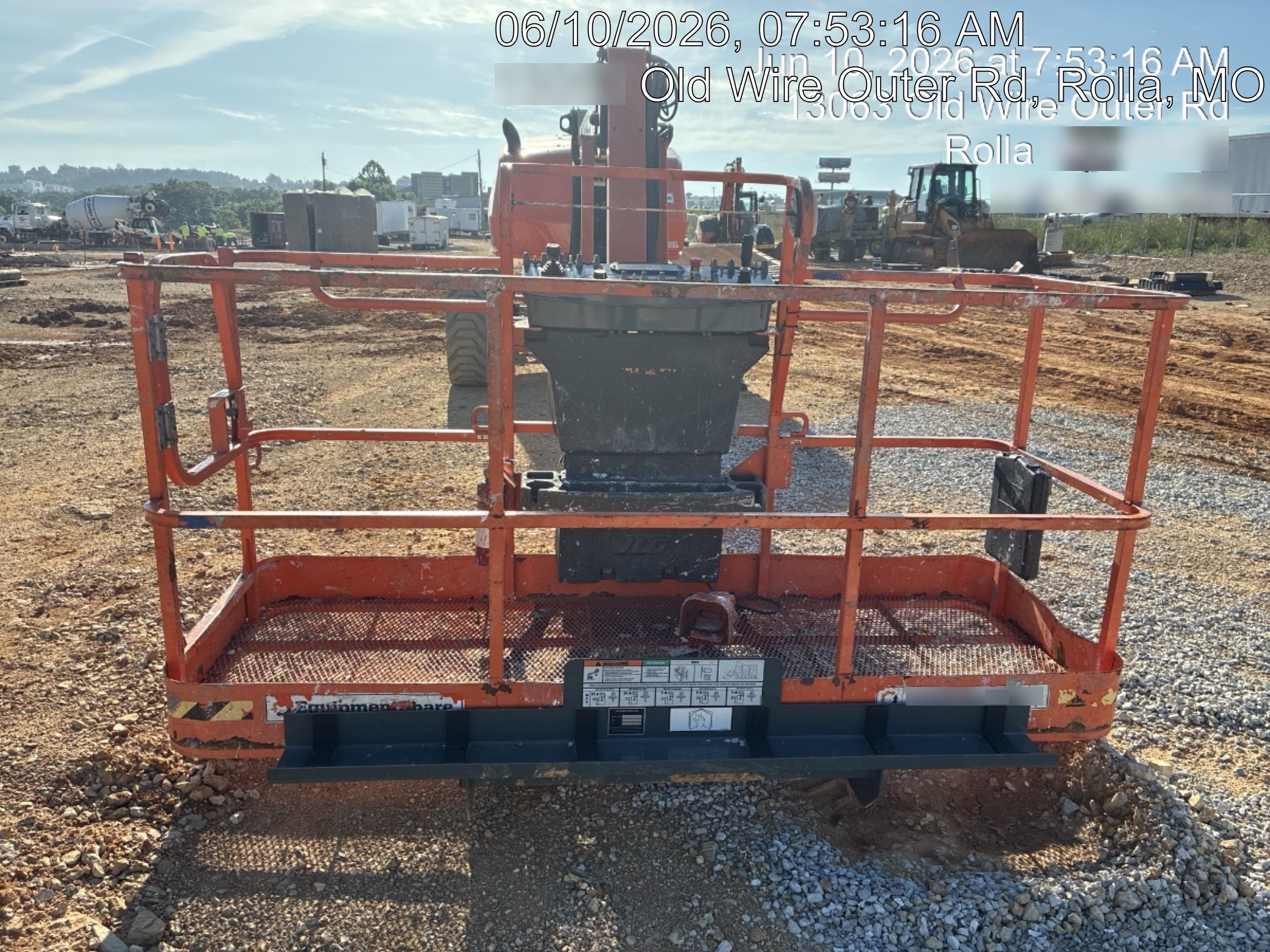 2021 JLG 460SJ