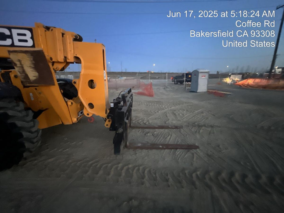 2024 JLG 1001095418S