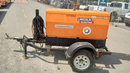 2021 Lincoln Electric Vantage 322 Vantage 322 Ready Pak 3 w/ Decals, ORANGE (includes trailer, cable rack, fender light kit) NO Telematics