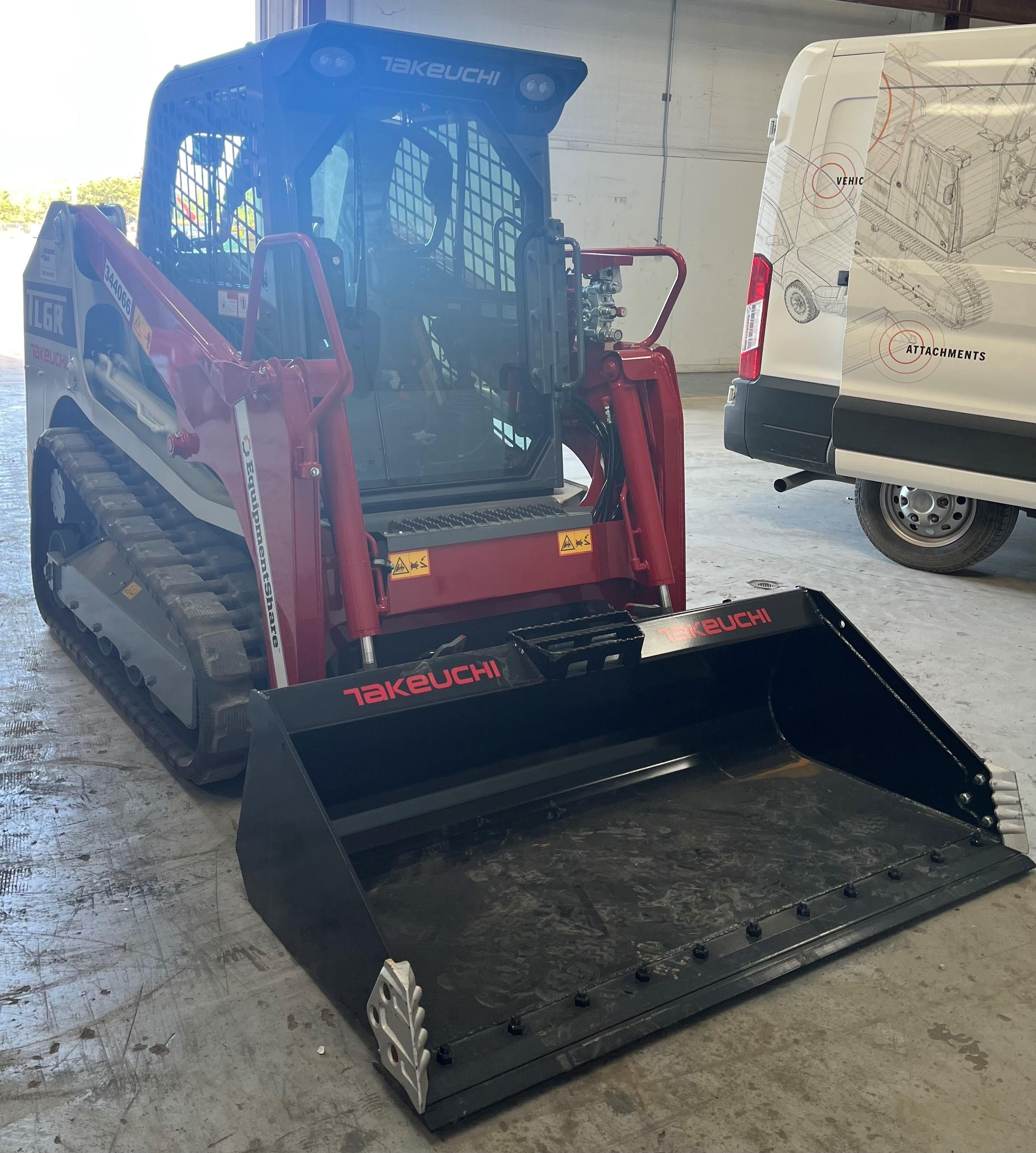 2023 TAKEUCHI TL6CR