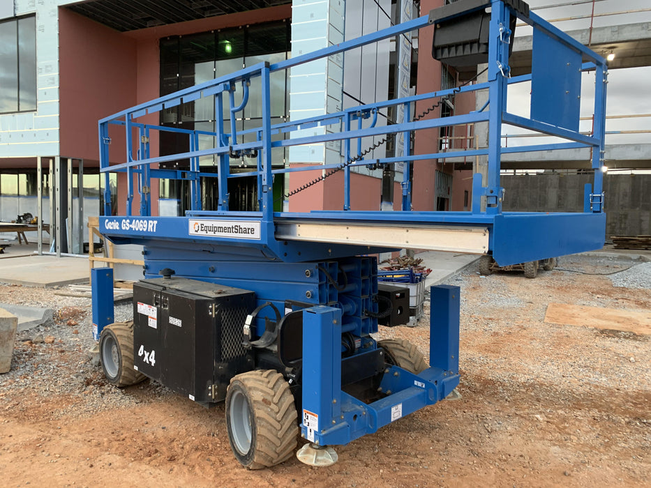 2020 GENIE GS-4069 RT