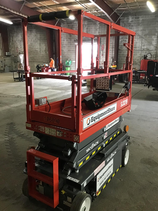 2020 Skyjack SJIII-3219 Solid NM Tires, Half height spring hinged entry gate, Dual Beacons, 800W Inverter