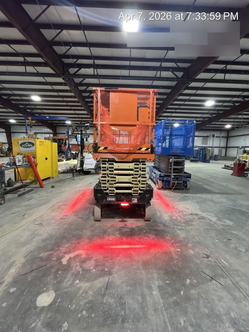 2022 JLG R4045