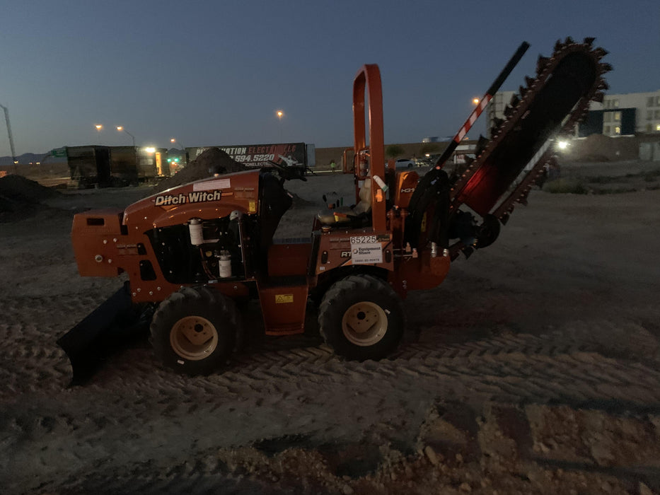 2020 DITCH WITCH RT45A