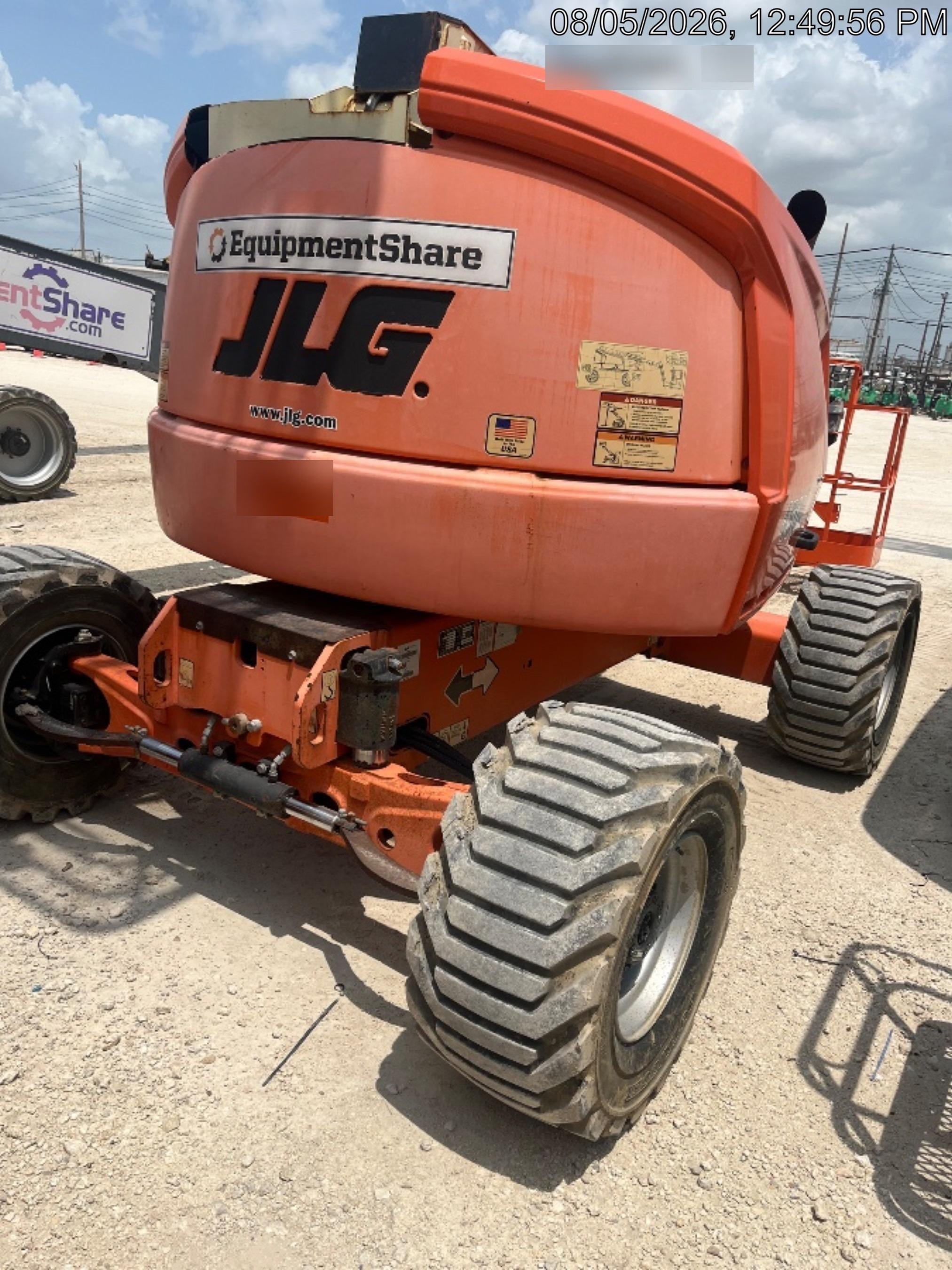 2019 JLG 450AJ