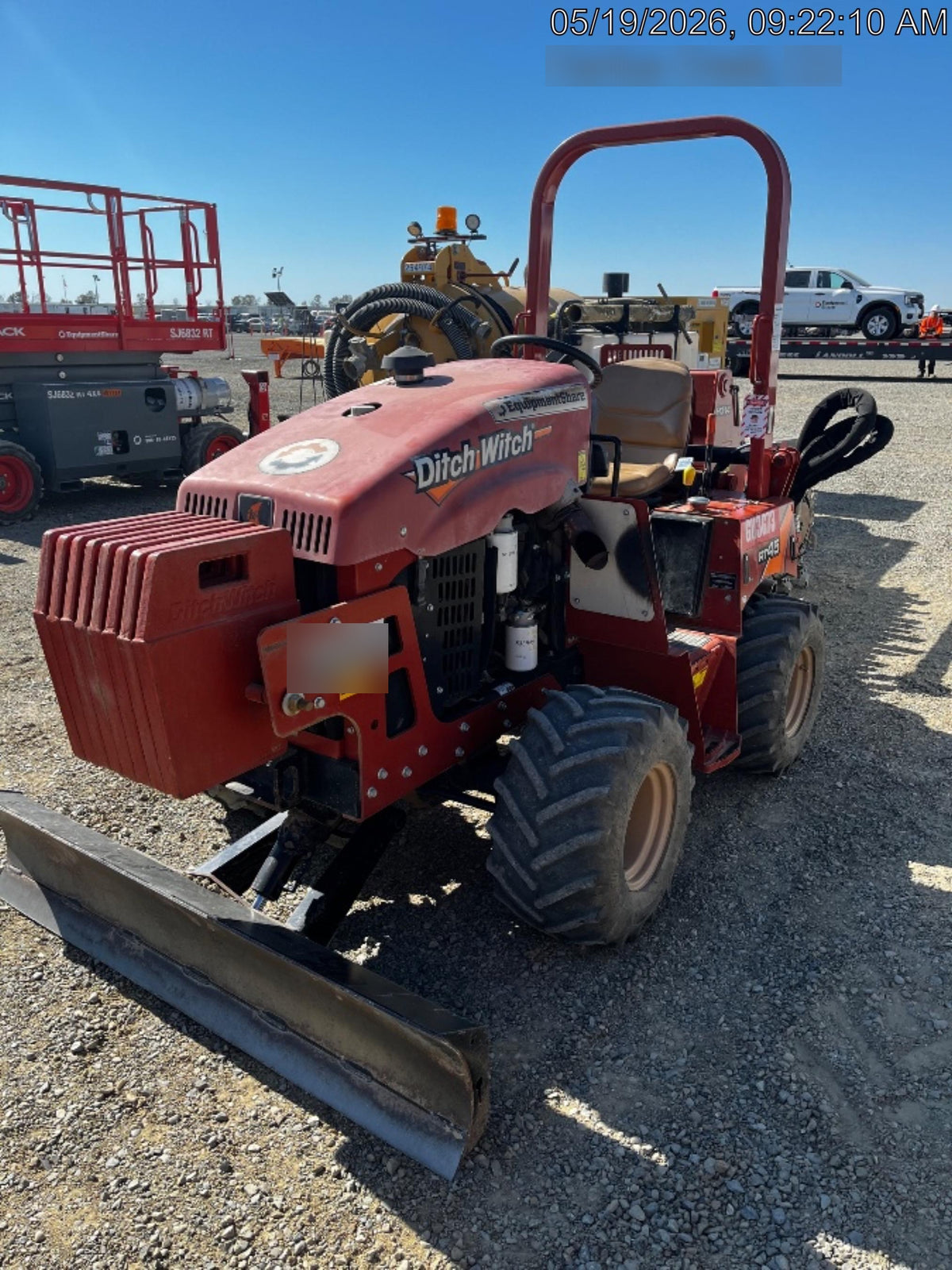 2019 DITCH WITCH RT45A