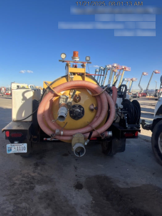 2021 VAC-TRON LP573XDT