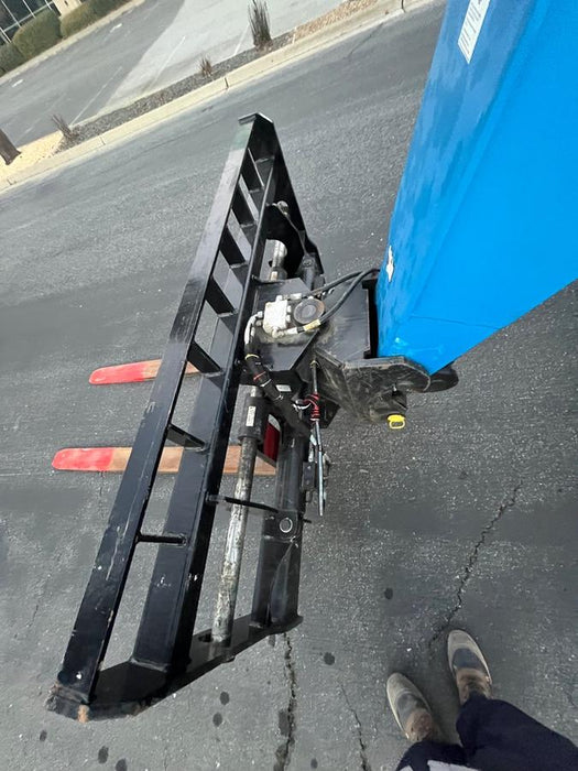 2021 GENIE 72" Swing Carriage - Genie