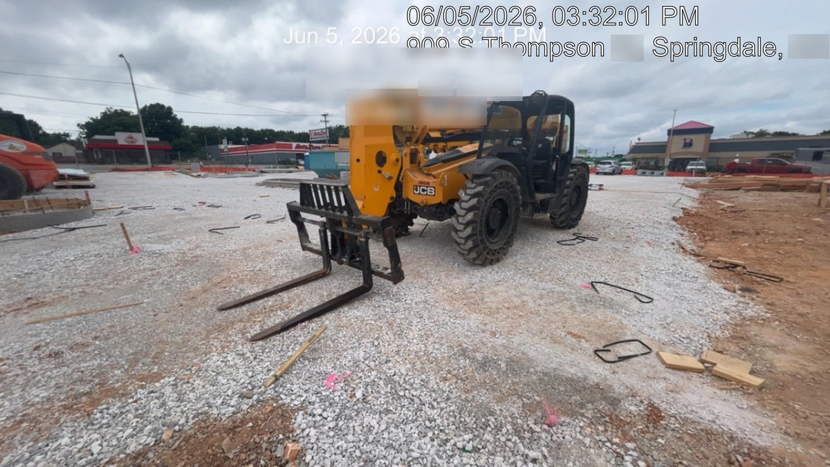 2020 JCB 509-42 Canopy, Solid Tires, Work Lights, Beacon, Aux Hydraulics, Back up Alarm, Lifting Eye, ES Decals