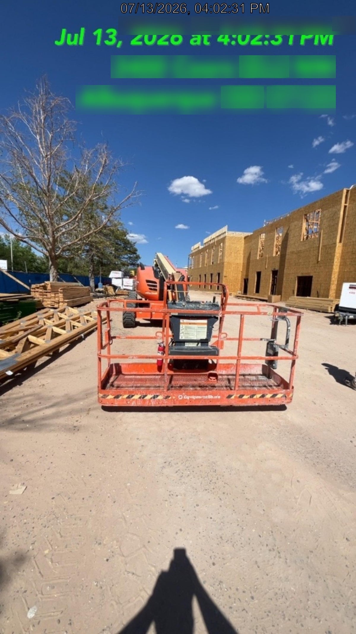 2023 JLG 600AJ