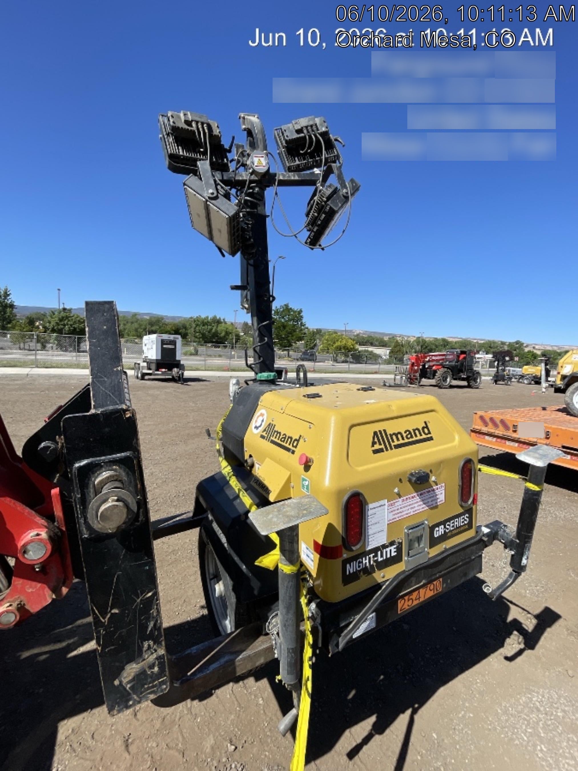 2022 Allmand NLV3GR (4) LED Light Fixture 350W, 23' Vertical Mast, 3kW Prime, Towable, ES Decals, T3