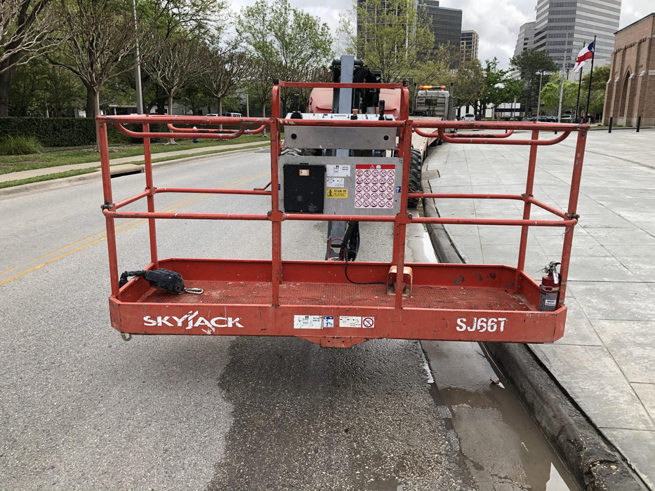 2017 SKYJACK SJ66T