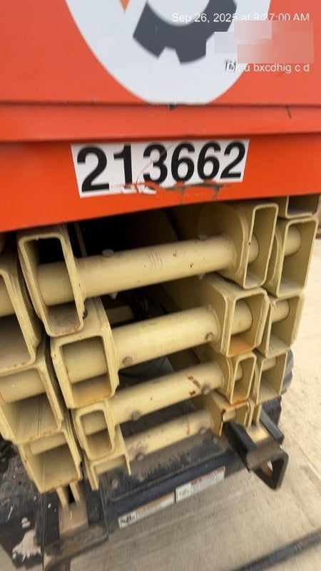 2022 JLG ERT4069