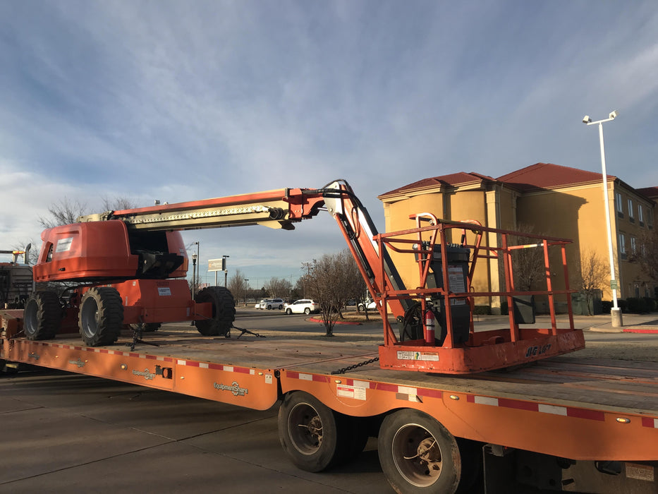 2019 JLG 660SJ