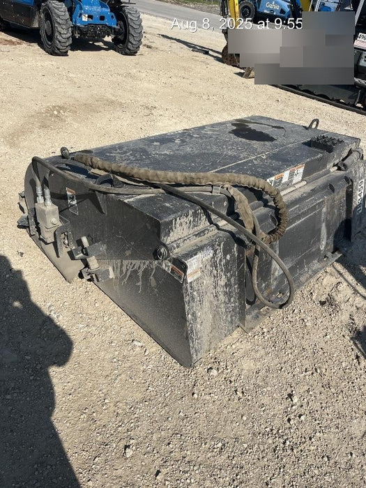 2021 PALADIN Sweepster SB72