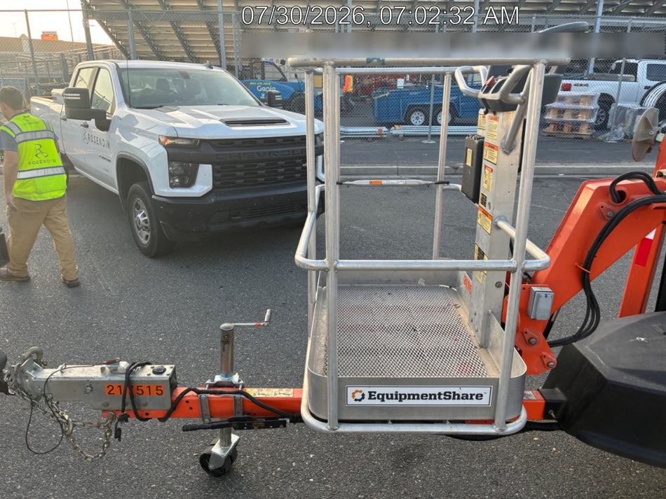 2022 JLG T350