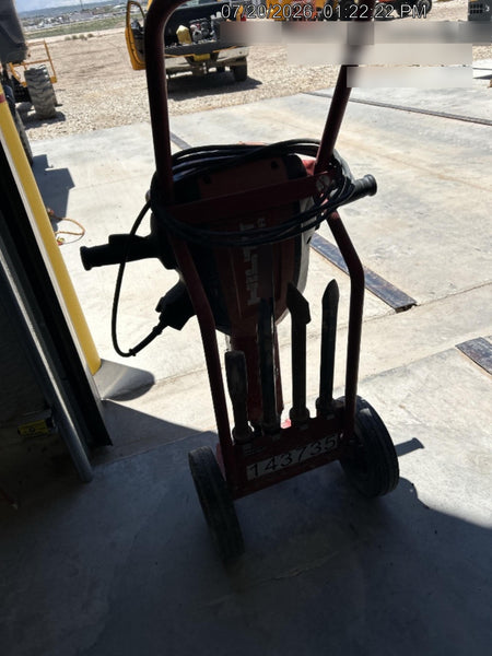 2021 HILTI TE 3000-AVR