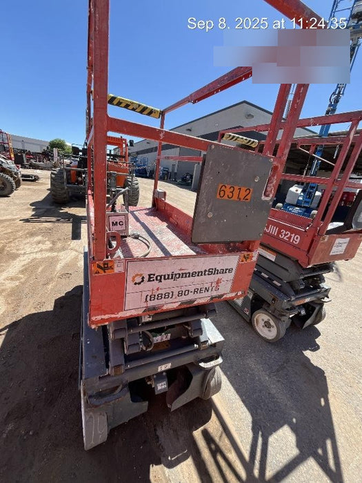 2017 Skyjack SJIII-3219 Skyjack SJ3219 w/Trojan Battery Set, Extended Warranty 5yr/5k hr