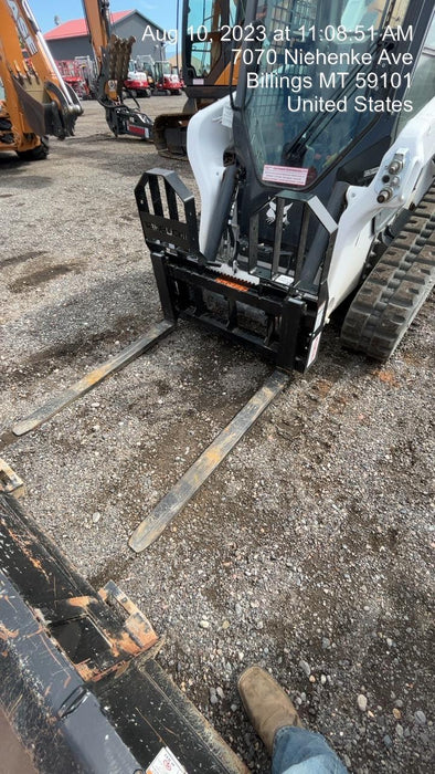 2022 TAKEUCHI 48" Pallet Forks - Takeuchi