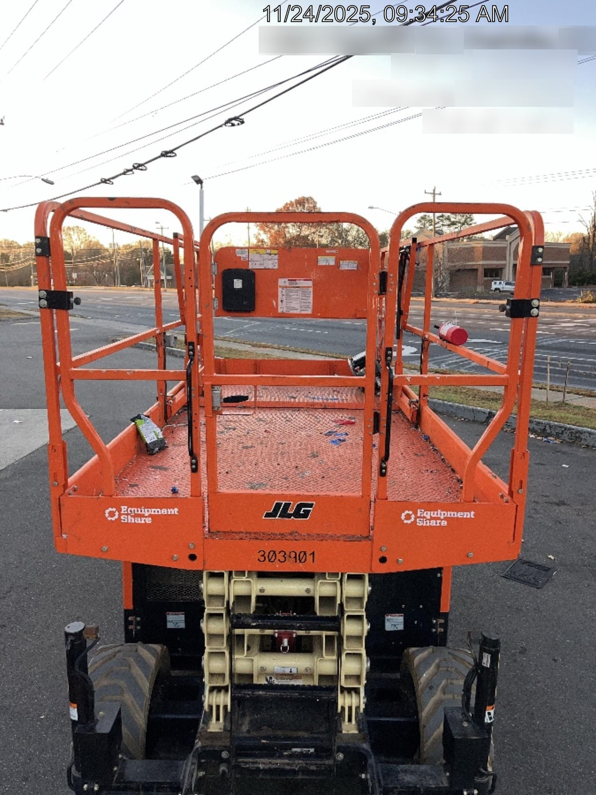 2023 JLG RT4069