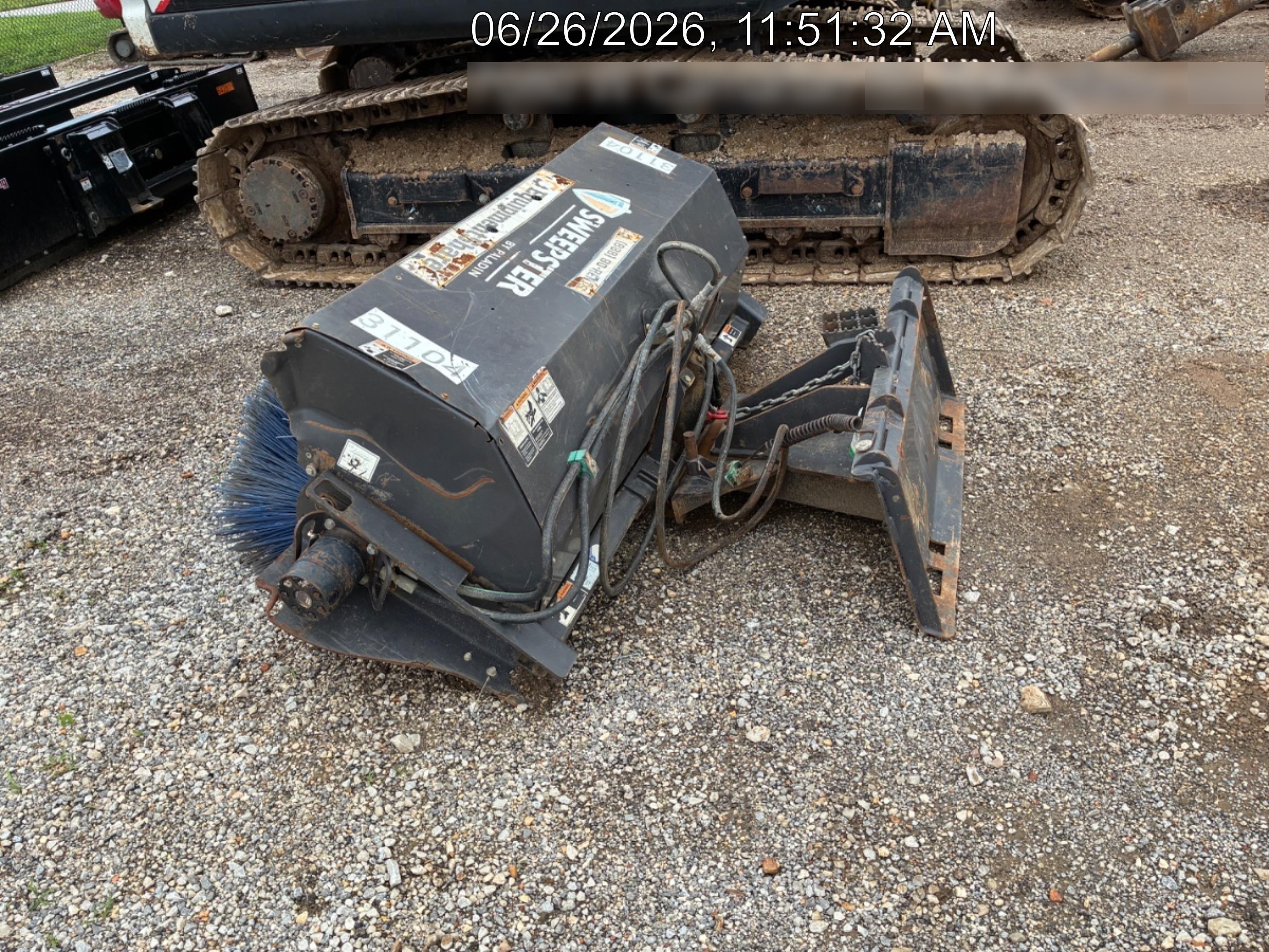 2019 PALADIN Sweepster SB72