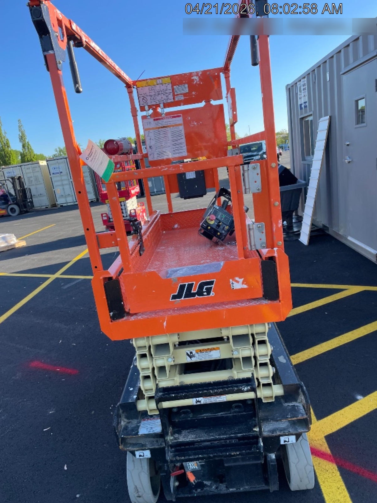2024 JLG ES1932