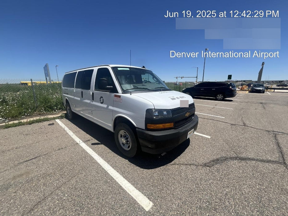 2025 CHEVROLET Express Van - Rental