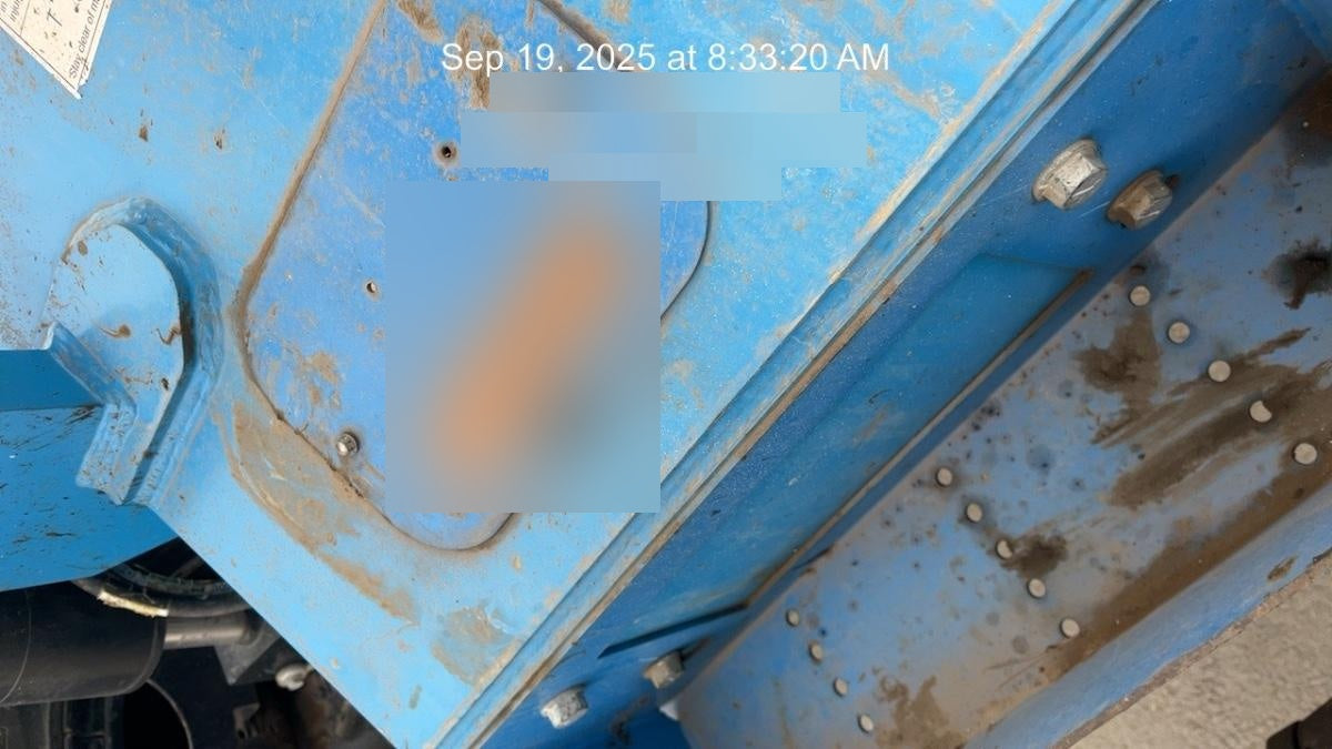 2020 Genie GTH-636 Cab/Heat/Air, Solid Tires, Work Lights, Beacon, Aux Hydraulics, Back up Alarm