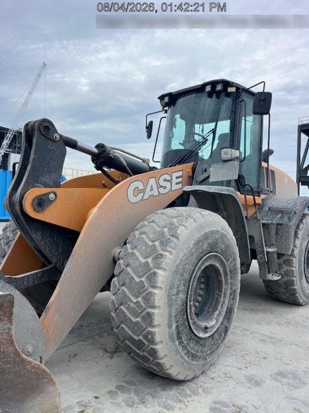 2022 CASE 921G