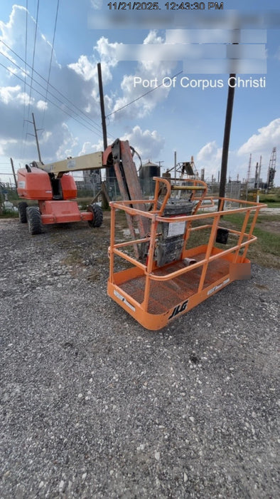 2019 JLG 460SJ