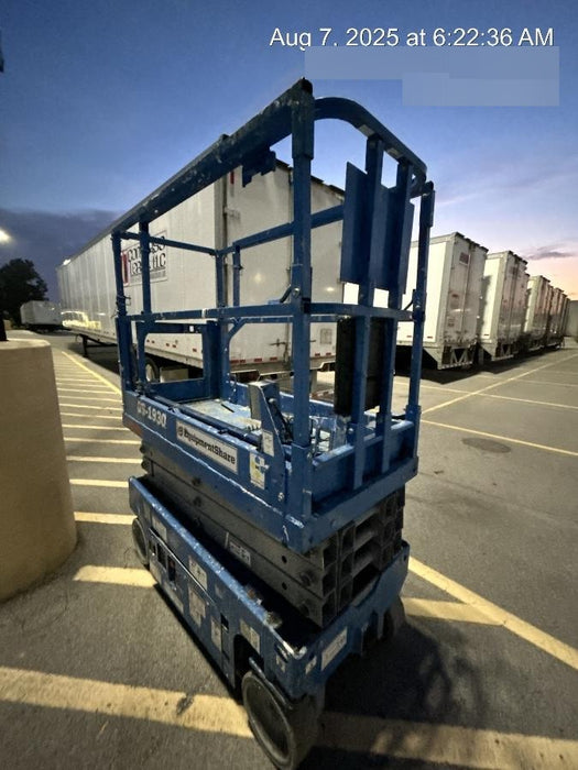 2020 Genie GS-1930 Solid Non Marking Tires, Beacon, Folding rails with half height swing gate