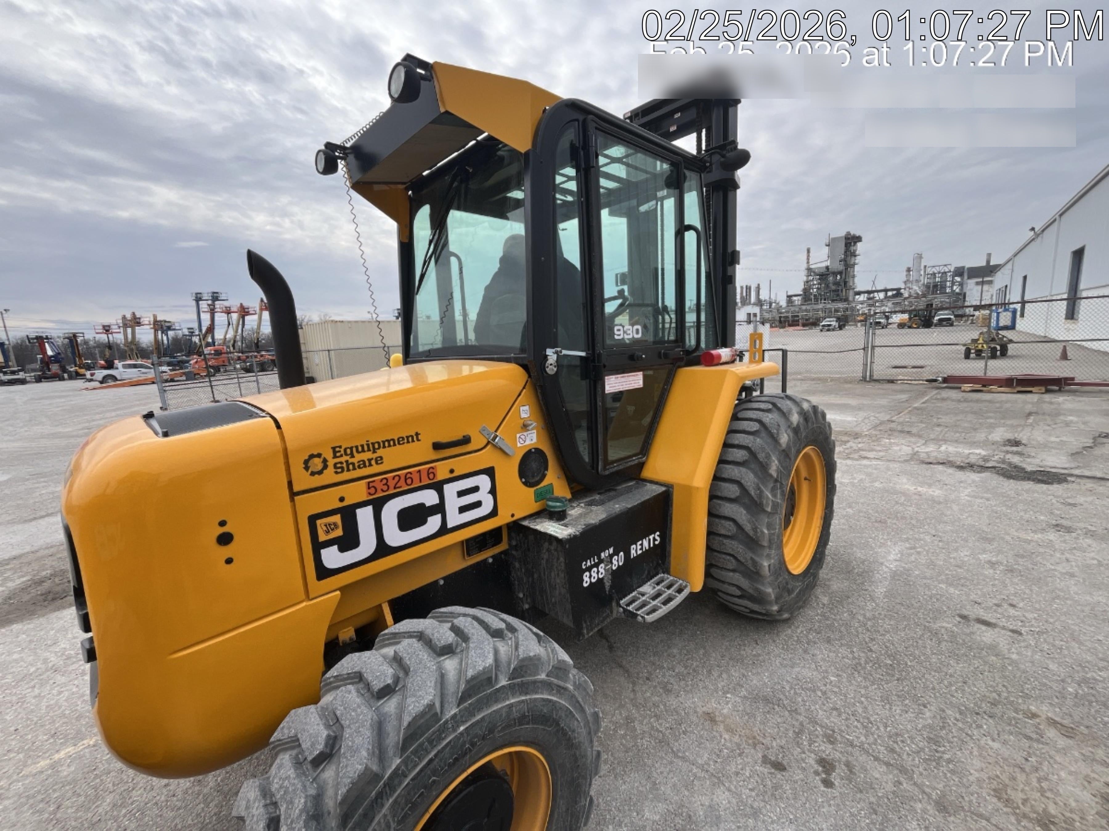 2025 JCB 930-4