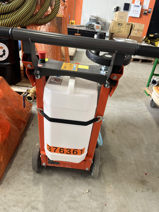 2023 HUSQVARNA FS400