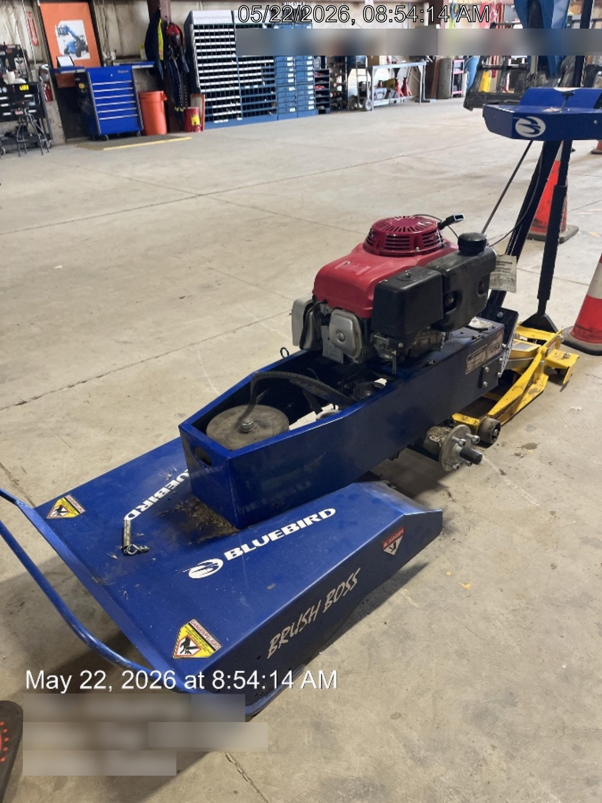 2022 BLUEBIRD BB26 Brushboss