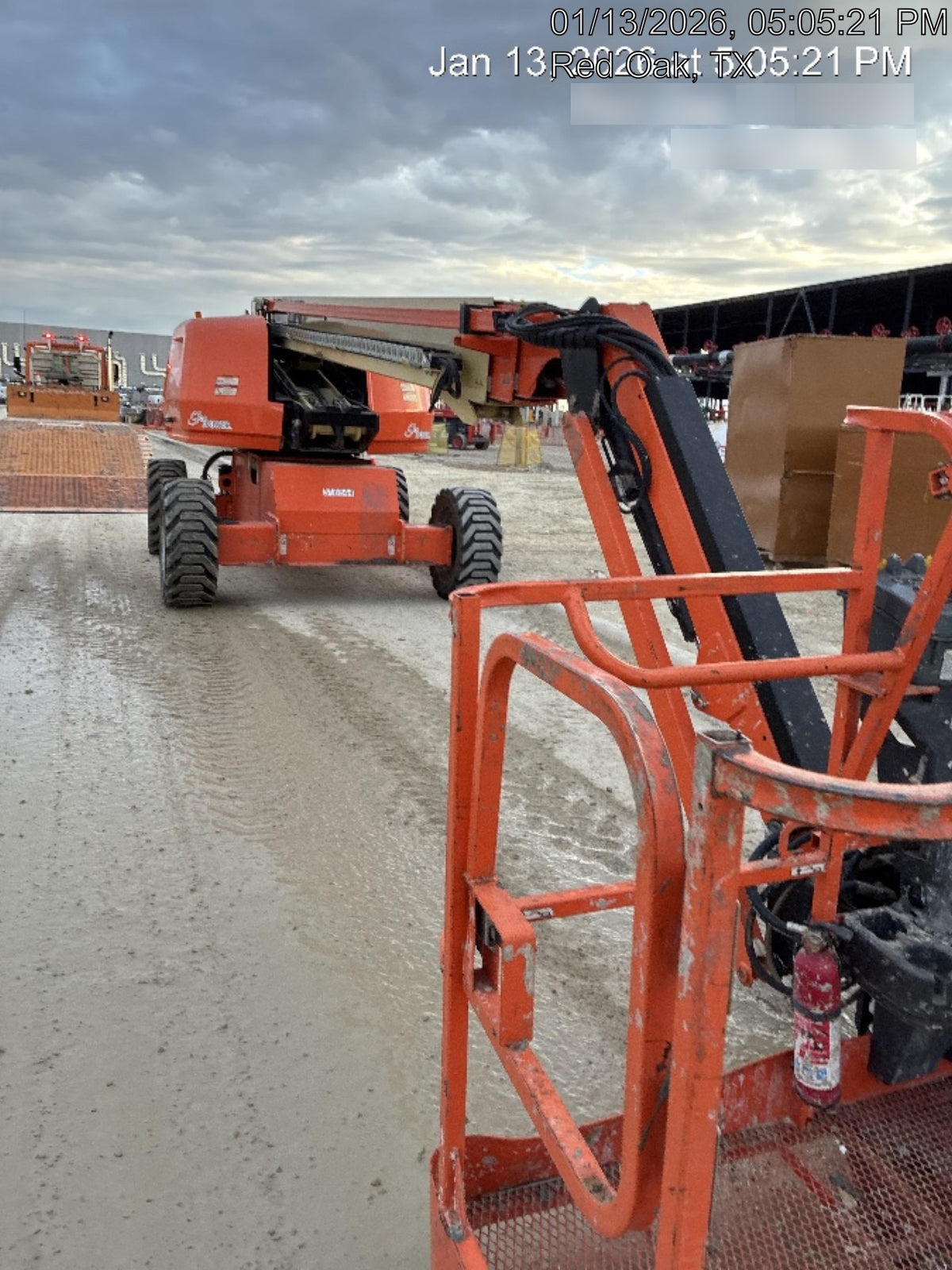 2023 JLG 660SJ