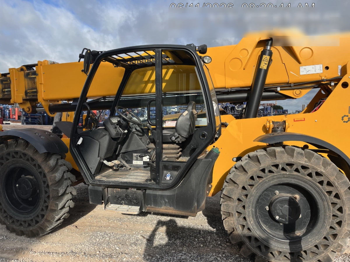 2023 JCB 510-56