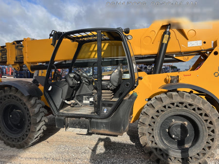 2023 JCB 510-56