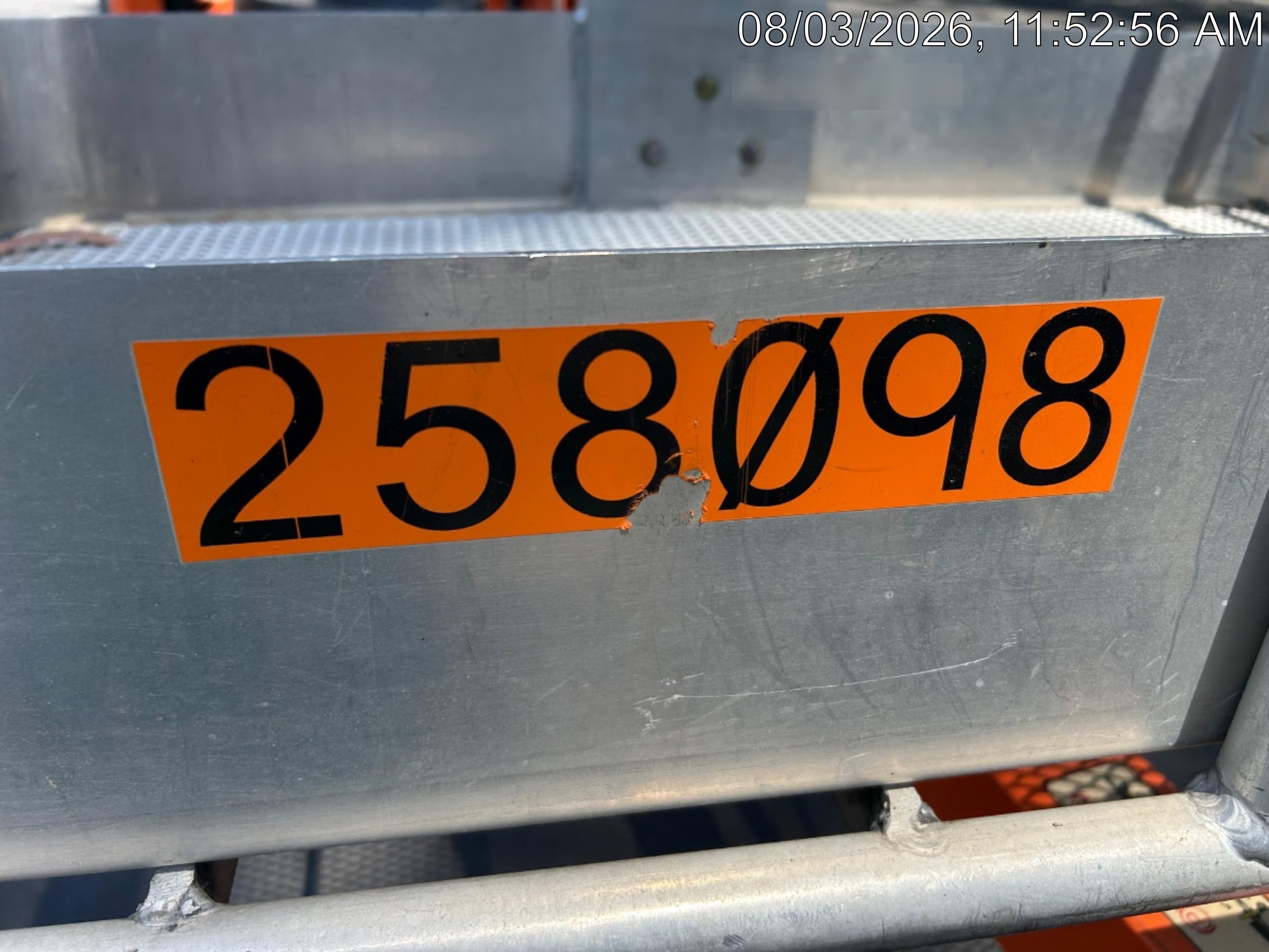 2022 JLG T500J