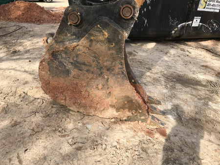 2020 TAG MANUFACTURING 24" Bucket-Tag