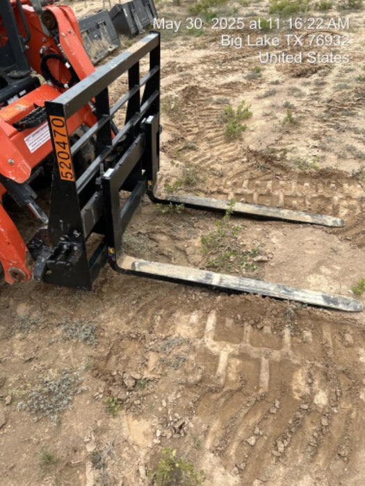 2025 ARROW MATERIAL HANDLING 60" Pallet Forks - Arrow