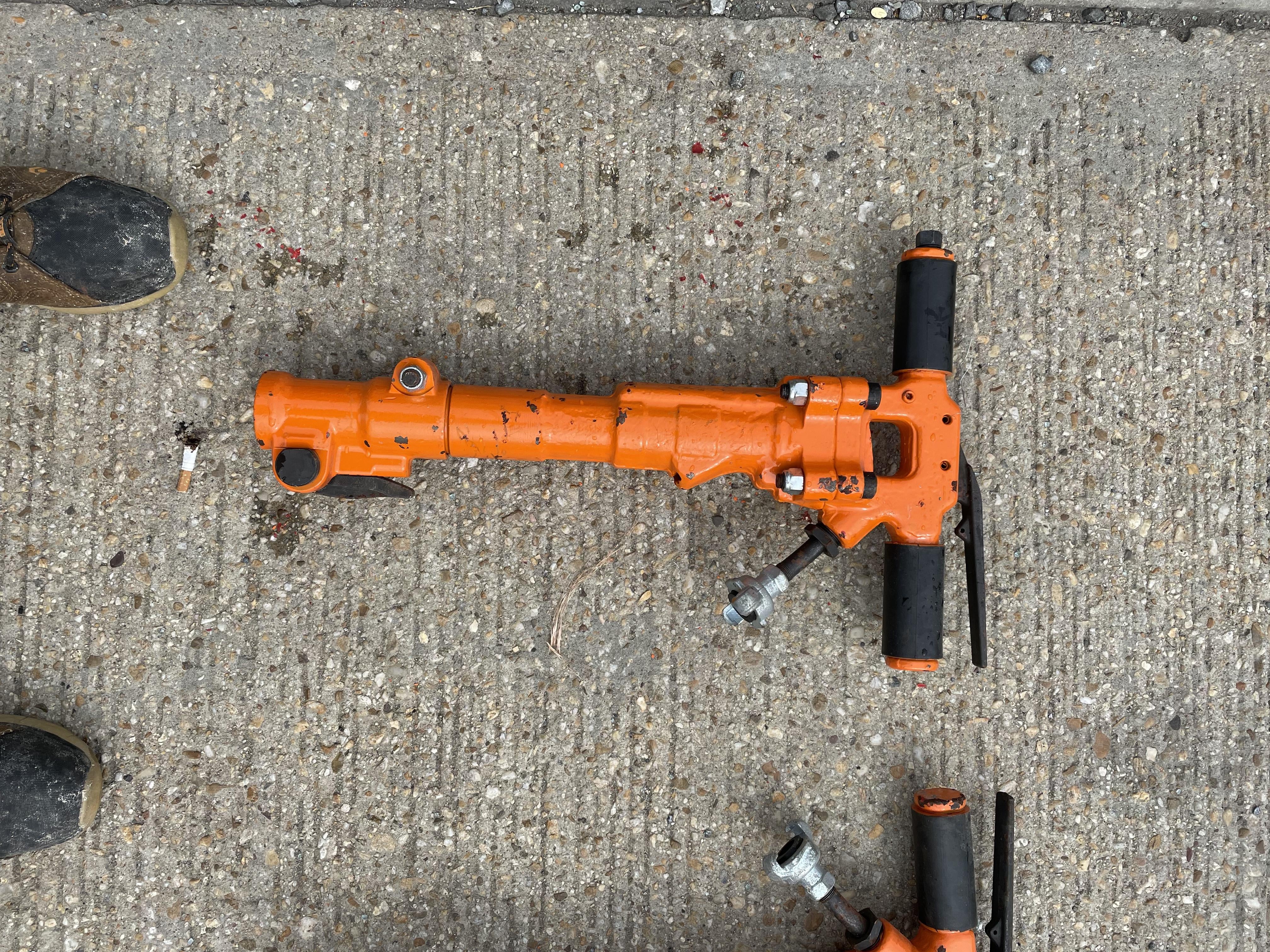 2020 MICHIGAN PNEUMATIC MP-30-1