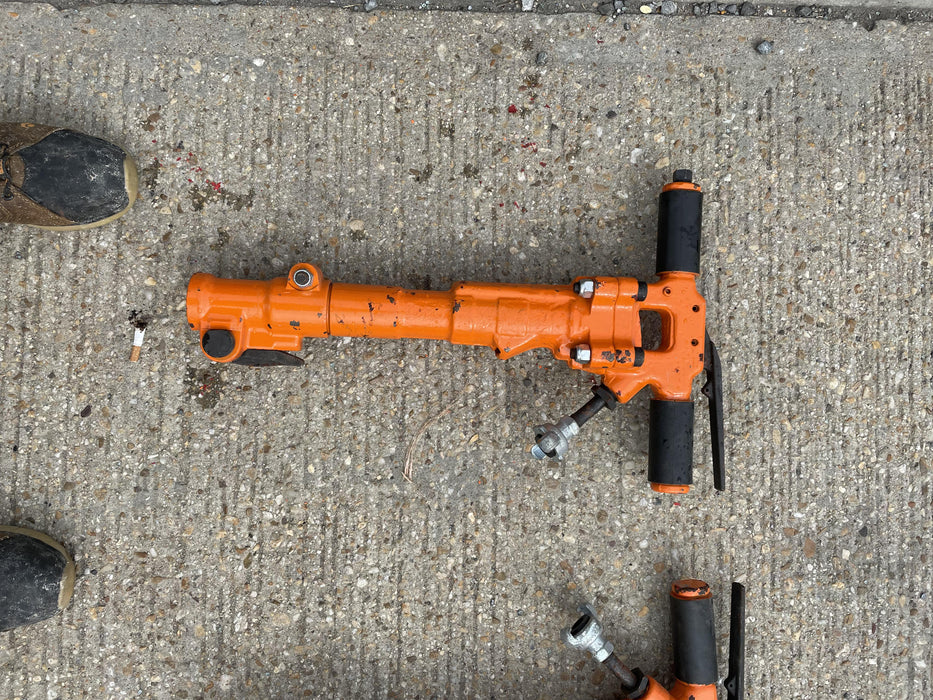 2020 MICHIGAN PNEUMATIC MP-30-1