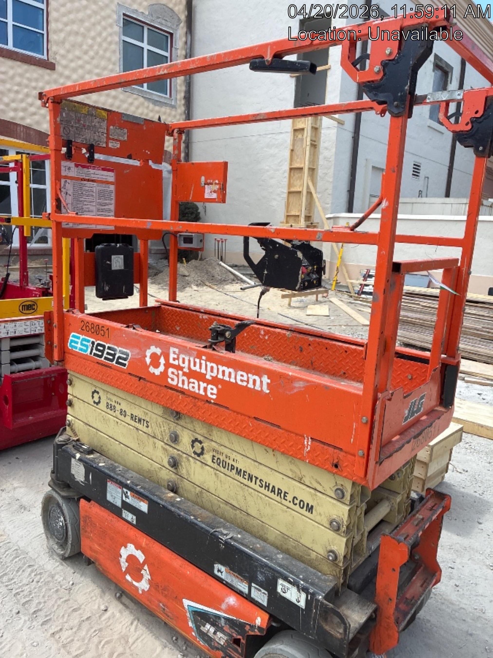 2022 JLG ES1932