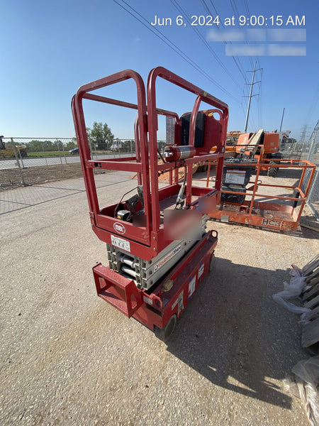 2019 MEC 1330SE MEC 1330SE w/ES Track Hardware, Full Extended 2 Year Warranty