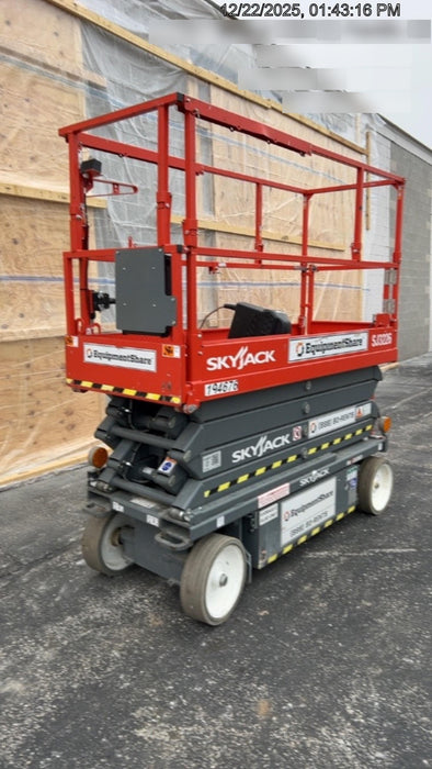 2021 SKYJACK SJ3226