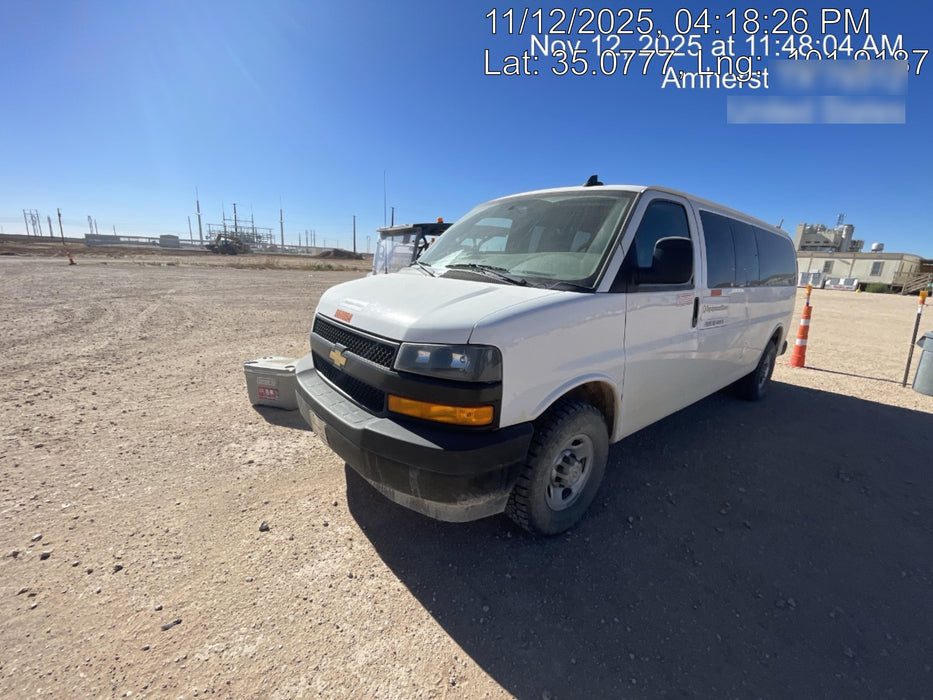 2023 CHEVROLET Express Van - Rental