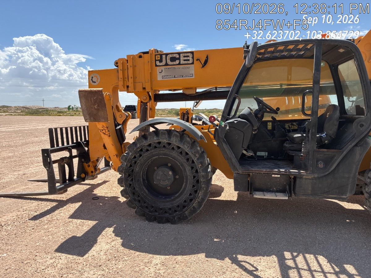 2019 JCB 510-56 Open ROPS, 74 HP, Solid Tires, Worklights, Beacon, Aux Hydraulics, Lifting Eye 72" Carriage/60" Forks
