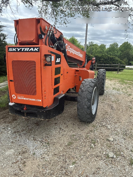 2022 SKYTRAK 8042